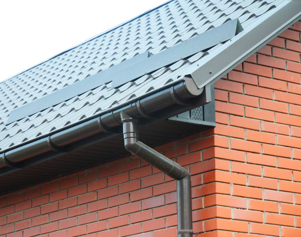 Cost of Roof Downspout Installation in Kissimmee