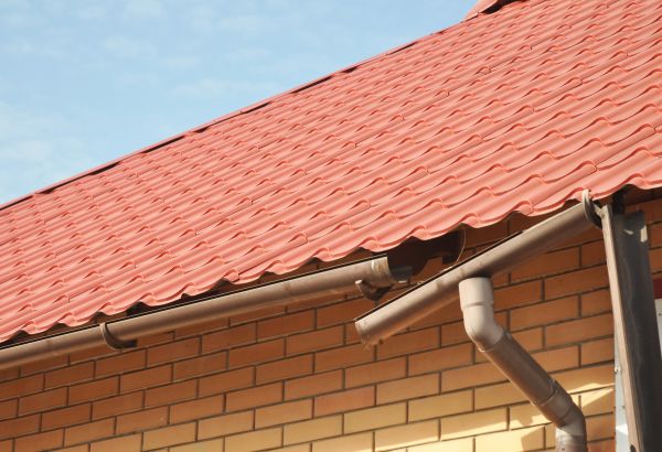 Cost of Loose Gutter Repair in Kissimmee